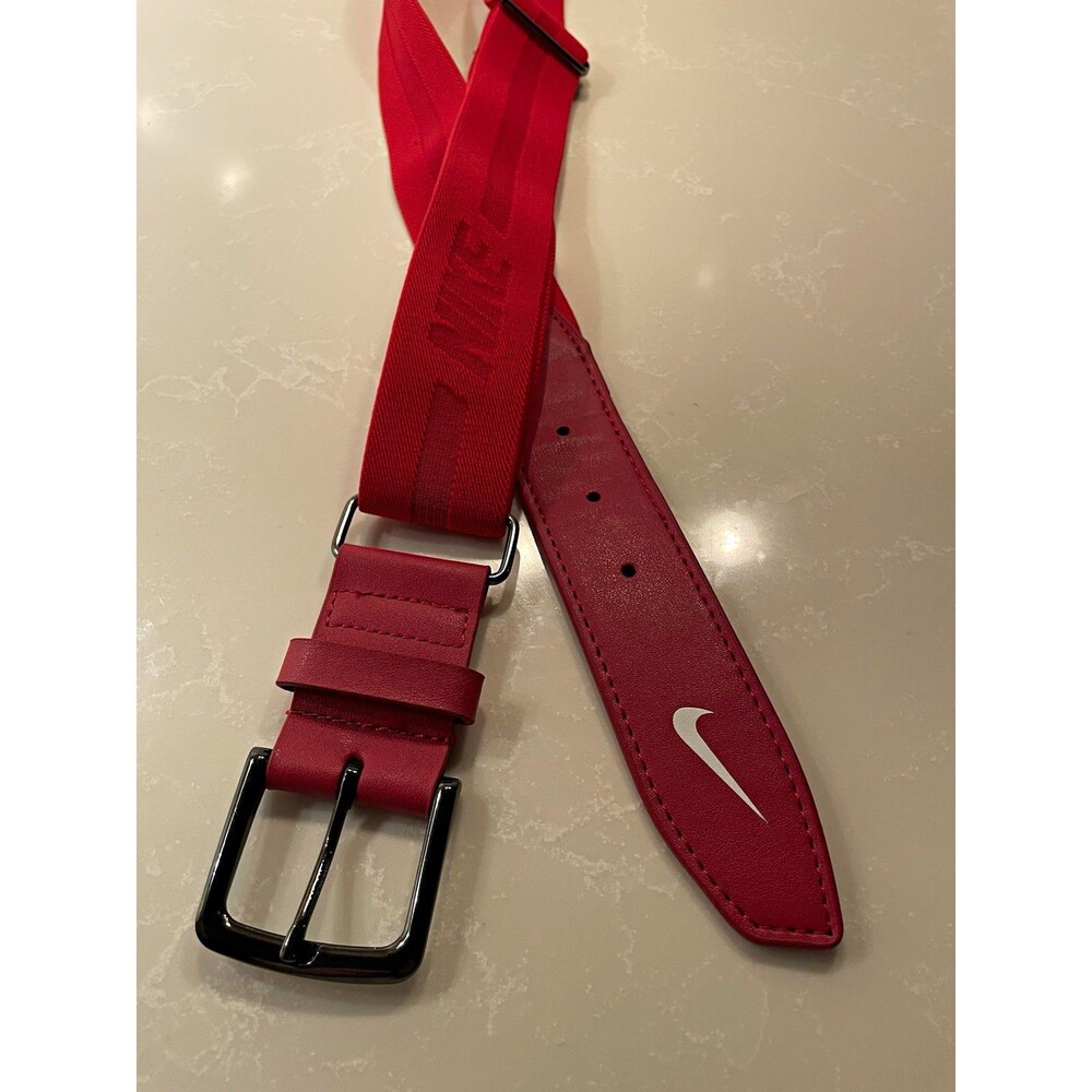 Nike Adult Red Baseball / Softball Belt w/ Swoosh Logo Adjustable 28”-43”